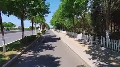 无人机非机动车道低速摄影视频的预览图